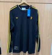 Koszulka Retro Manchester United Longsleeve Nowa z Metkami Rozmiar M