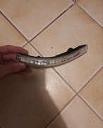 KIERUNKOWSKAZ LUSTERKA PRAWY KIA SPORTAGE III 10- OE SPRAWNY SZCZELNY