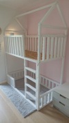 Łóżko dzieciece piętrowe. 