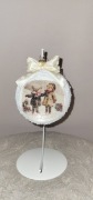 Bombka świąteczna, decoupage