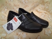 Nowe buty skórzane 38