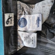 Jeansy Wrangler Larston 812 Slim tapered (Ash Grey)