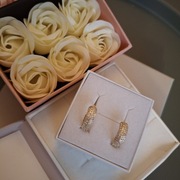 Kolczyki złote z cyrkoniami stal szlachetna