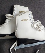 Łyżwy figurowe Tempish