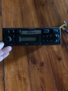 Radiomagnetofon samochodowy GRUNDIG. 