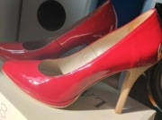 Czerwone szpilki Lasocki 