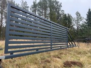 Brama palisadowa przesuwna 4m + słupki 100x100x3 mm + akcesoria - antracyt