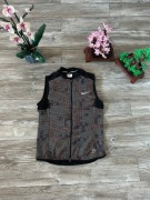 Kamizelka Nike Do biegania i na co dzień wygodna