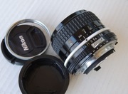 Nikkor 24mm F 2,8 plus filtr Nikon