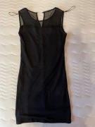 Sukienka czarna mohito M