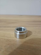 Gniazdo tuleja sondy lambda z podtoczeniem