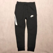 Spodnie dresowe Nike 137/147