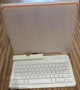 Etui z klawiaturą do iPad Pro 13 cali 