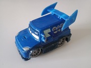 metalowy samochodzik Mattel Disney Pixar Cars DJ