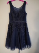 Sukienka granatowa z brokatem