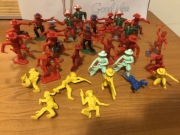 Vintage plastikowe zabawki rolnicze kowboje india