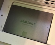 SSD Samsung 840 EVO 240 GB SATA III 2.5” 