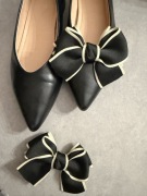 Eleganckie klipsy do butów