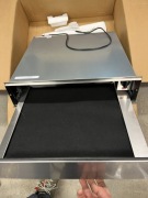 Podgrzewacz do talerzy Whirlpool - WD 142/IXL