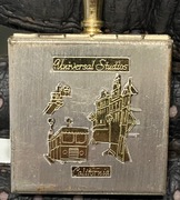 papierośnica podróżna stara UNIWERSAL STUDIOS CALIFORNIA metalowa kolekcjon