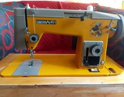 Maszyna do szycia Łucznik Predom 451