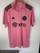 Koszulka Inter Miami CF – Domowa (Różowa) | Adidas XL – NOWA