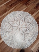 Serwetka szydelkowa,obrusik 65 cm.