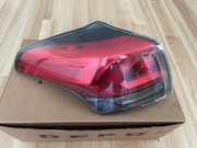 Lampa lewa tył zewnętrzna Toyota Rav4 IV