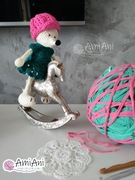 Lisek polarny na szydełku amigurumi lis maskotka