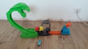 Tor Hot Wheels Jadowita Kobra + autko z zestawu