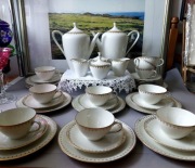Bavaria Elfenbein Porzellan serwis kawowo-herbaciany 33 elementy 
