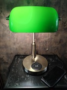 Zielona,szklana lampa bankierska, w stylu vintage,z ładowaniem