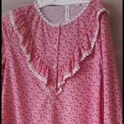 Elegancka bluzka w kwiaty