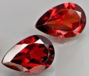 Granat  naturalny ,kropla komplet - 2,70 Ct