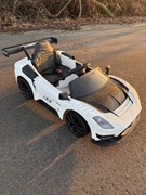 Auto na akumulator dla dzieci samochód elektryczny