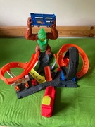 Hot Wheels City zestaw Goryl Toksyczny Atak GTT94 - używane