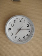 Zegar ścienny 20 cm ,nowy 