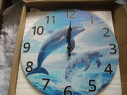 Delfiny butlonosy zegar ścienny uniwersalny pokojowy cicho chodzi drewno