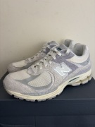 Buty/Sneakersy New Balance M2002REK