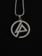 Naszyjnik, wisiorek z logo grupy Linkin Park 