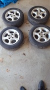Felgi aluminiowe  13 Cali + opony wielosezownowe Kuhmo 