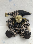 lalka clown kolekcjonerska "porelanowa", czarna szachownica