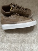 Buty Nike Blazer Low Brązowe 42,5 cm
