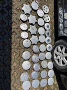 Używane kapsle do felg, różne, fial, vw, seat, toyota, peugut