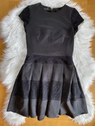 Sukienka damska czarna rozkloszowana piankowa z koronką 40 mini