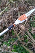 Pilarka podkrzesywarka na wysięgniku akumulatorowa 390cm Stihl HTA 85 