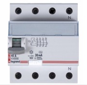 Wyłącznik różnicowoprądowy 3-faz. 4P 40A 0,03A P304 TX3 LEGRAND