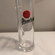 Oryginalna szklanka Pilsner Urquell sygnowana „RC”, kolekcjonerska