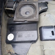 Bmw e39 głosnik lewy tył półka sedan 