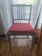 Krzesła w stylu prowansalskim